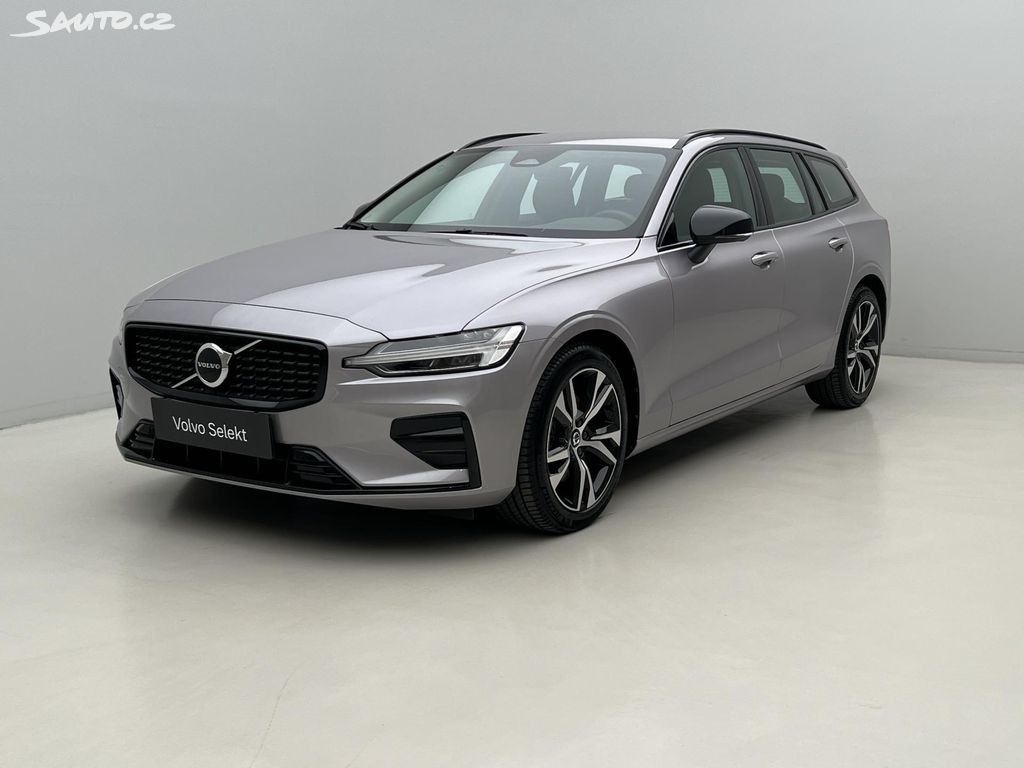 Volvo V60, B4 DARK PLUS 1. maj.